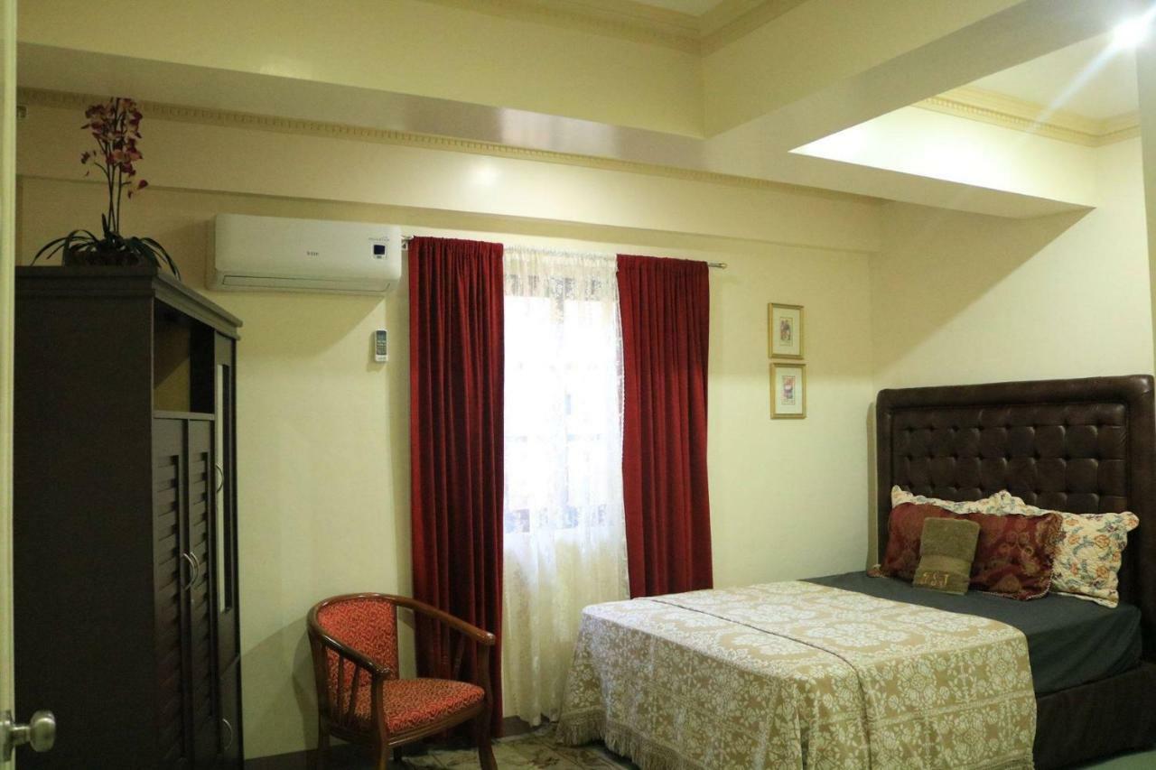 The Saint Joseph Residential Suites Lucena Exteriér fotografie